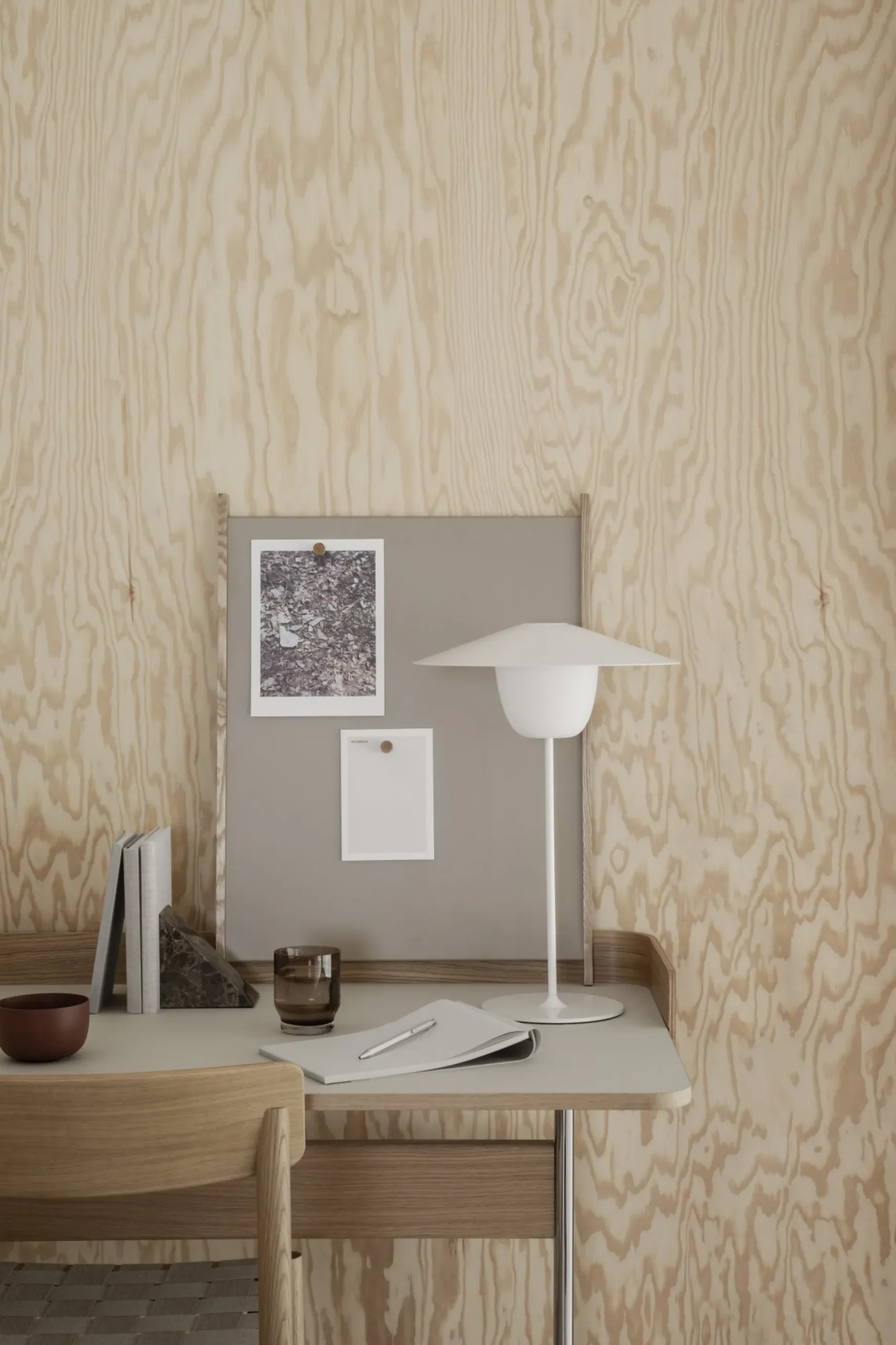 Magnettafel -KOREO- Farbe Mourning Dove - Size 50 x 60 cm