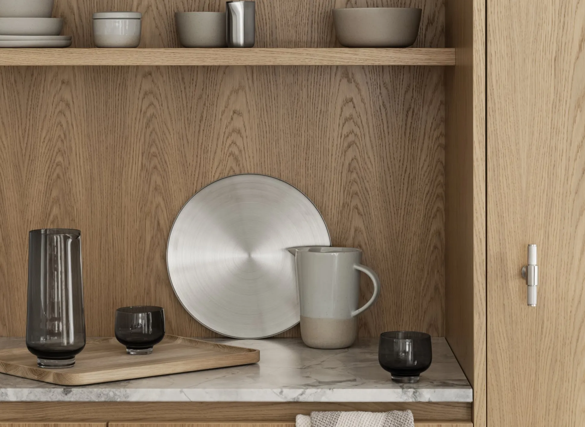 Tablett -PEASY- Farbe Stainless Steel Size S
